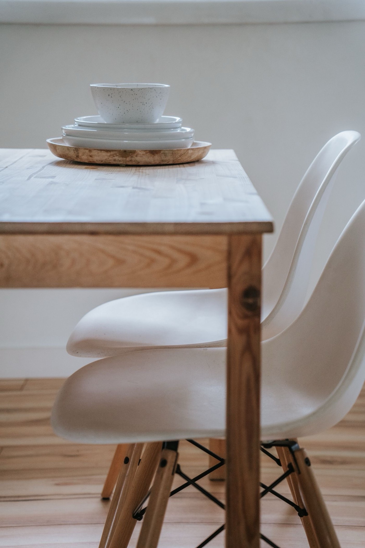 A light Scandinavian dining room